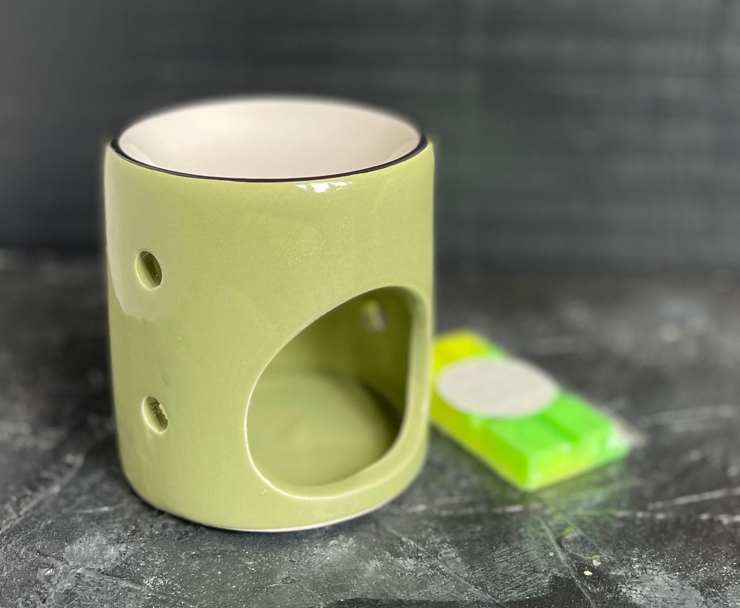 Geurbrander gras grass groen Wax brander Waxsmelter Oliebrander Olie brander waxbrander Snapbar waxmelts wax melts wax melt waxmelt Miniblok